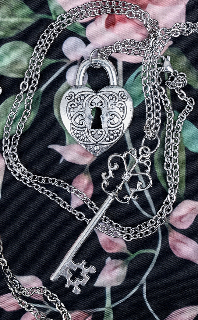 7 Sins | The Covenant - Necklace Set