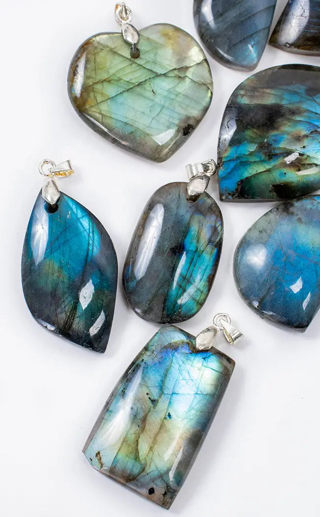 Flashy Labradorite Pendants-Crystals-Tragic Beautiful