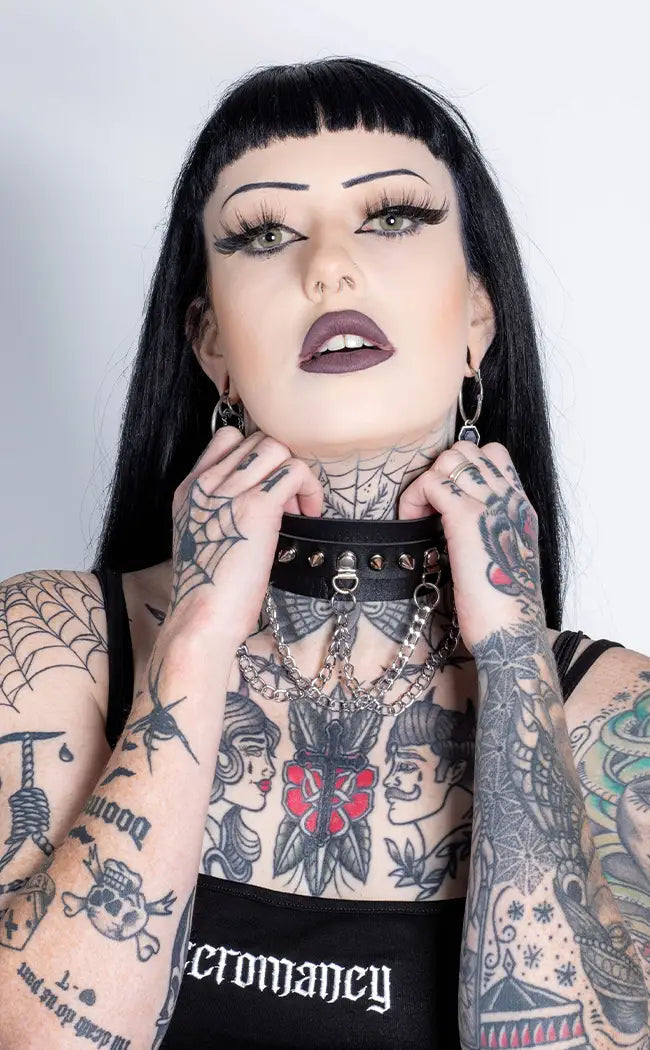 Modern Metal Chained Choker-Cold Black Heart-Tragic Beautiful