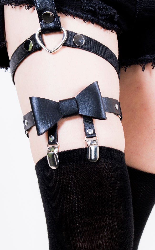 Cold Black Heart | Oh Alice Garter in Black Cold Black Heart | Oh Alice Garter in Black