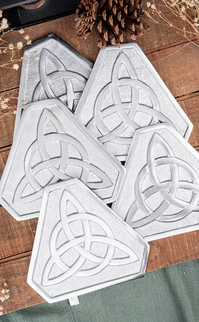 Silver Triquetra Altar Tile