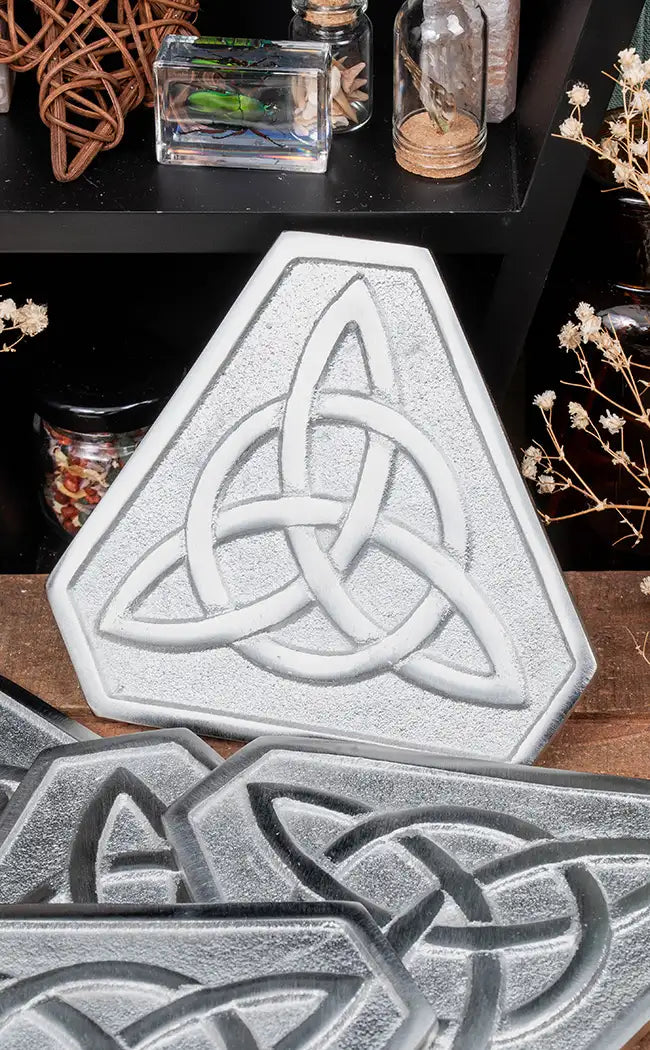 Silver Triquetra Altar Tile