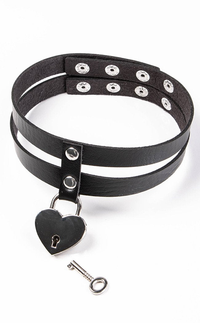 Captivated Heart Lock Choker Metal Gothic Punk Jewellery Australia