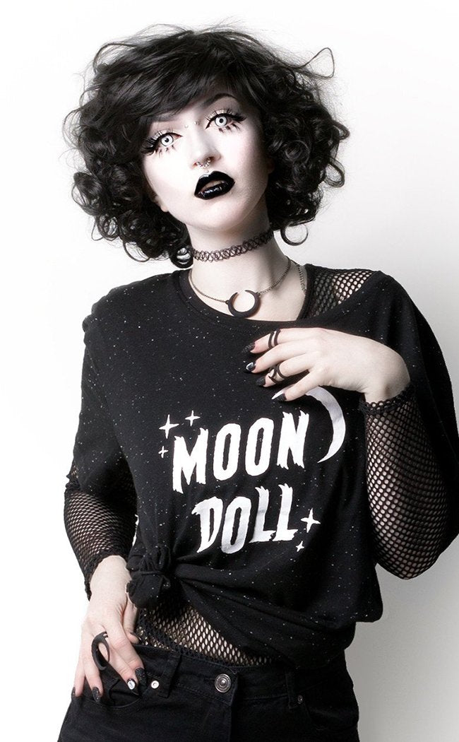 MoonDoll Tee-Rogue & Wolf-Tragic Beautiful