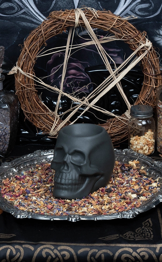 Black Skull Ceramic Oil Burner
