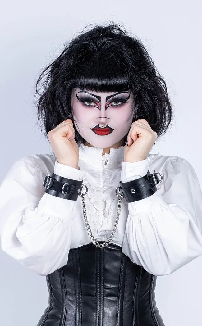 Gothic wristbands 2025