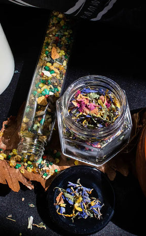 Ostara Resin Incense Blend-Witch Herbs-Tragic Beautiful