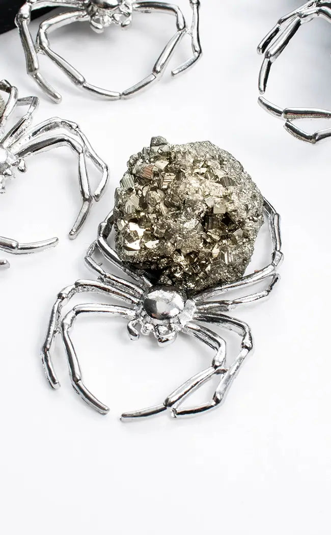 Silver Spider Brooch - Hollowed-Out Insect Animal Pin For Women & Men, Gothic Jewelry Gift