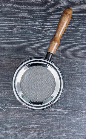 Cauldron with Mesh & Handle