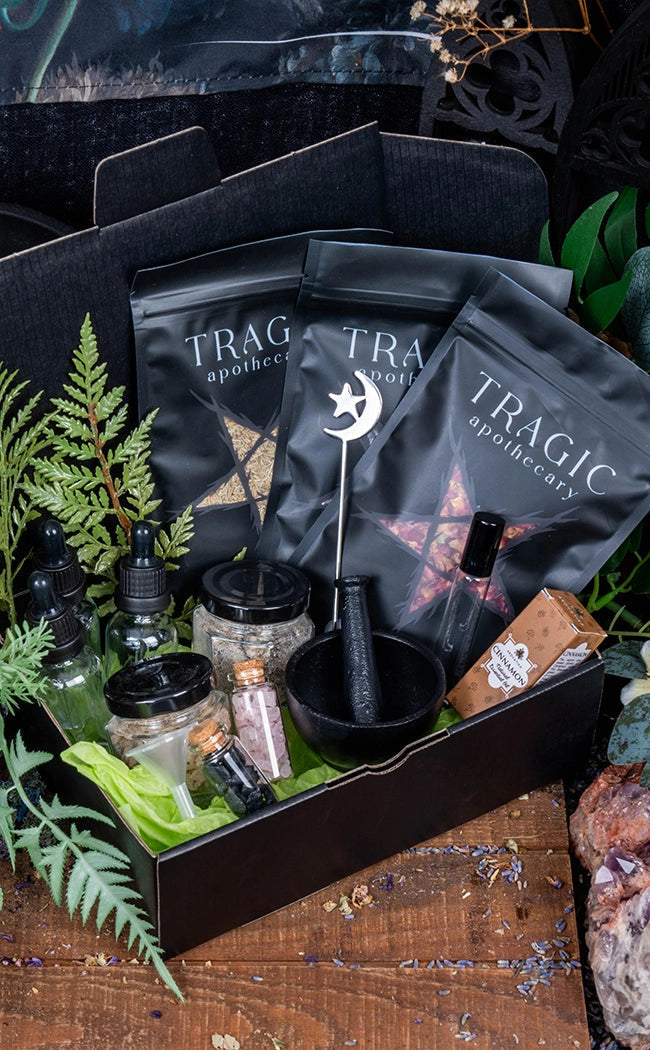 Make Your Own Ritual Oils Kit for Green Witchcraft