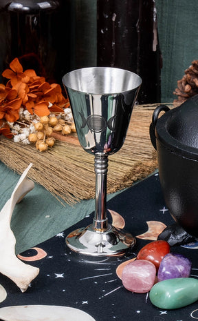 Witchcraft Altar Essentials