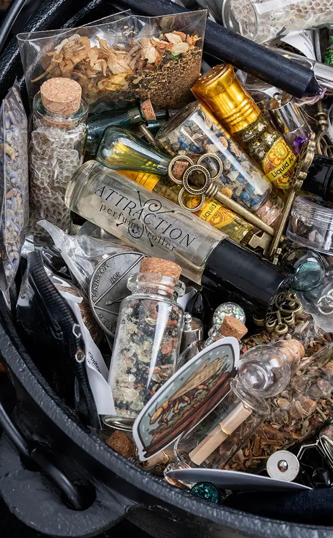 Witchcraft Mystery Scoop