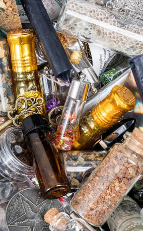 Witchcraft Mystery Scoop