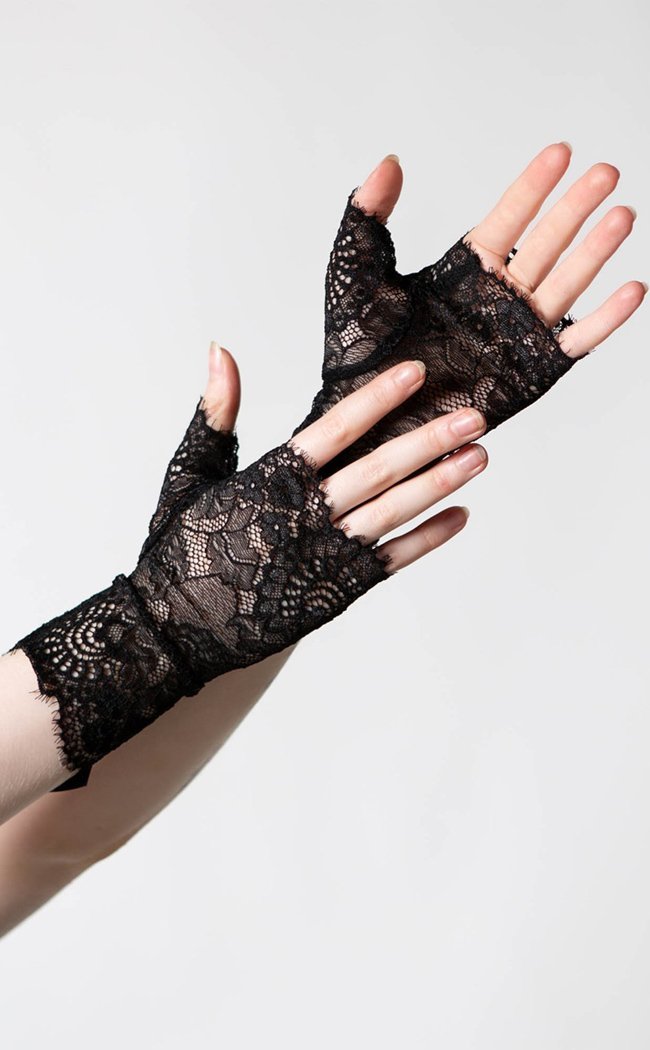 Embrace the Night Lace Gloves | Black-Killstar-Tragic Beautiful