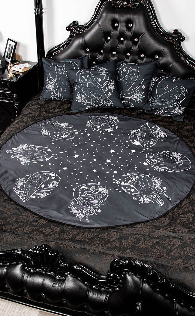 Les Familiers Round Tablecloth-The Haunted Mansion-Tragic Beautiful