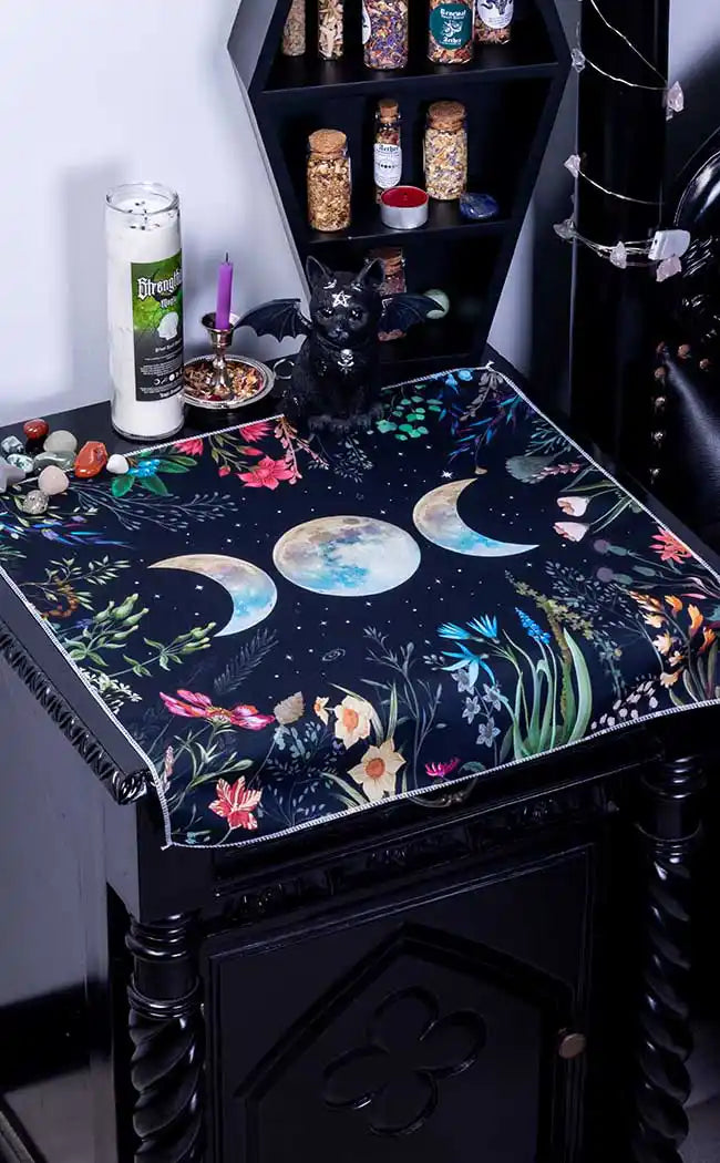 Invoking Hecate Altar Cloth | Witchcraft Tools & Supplies Australia