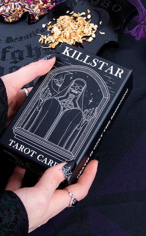 What Is a Tarot Card Reading? A Beginner's Guide [2024 What Is a Tarot Card Reading? A Beginner's Guide [2024