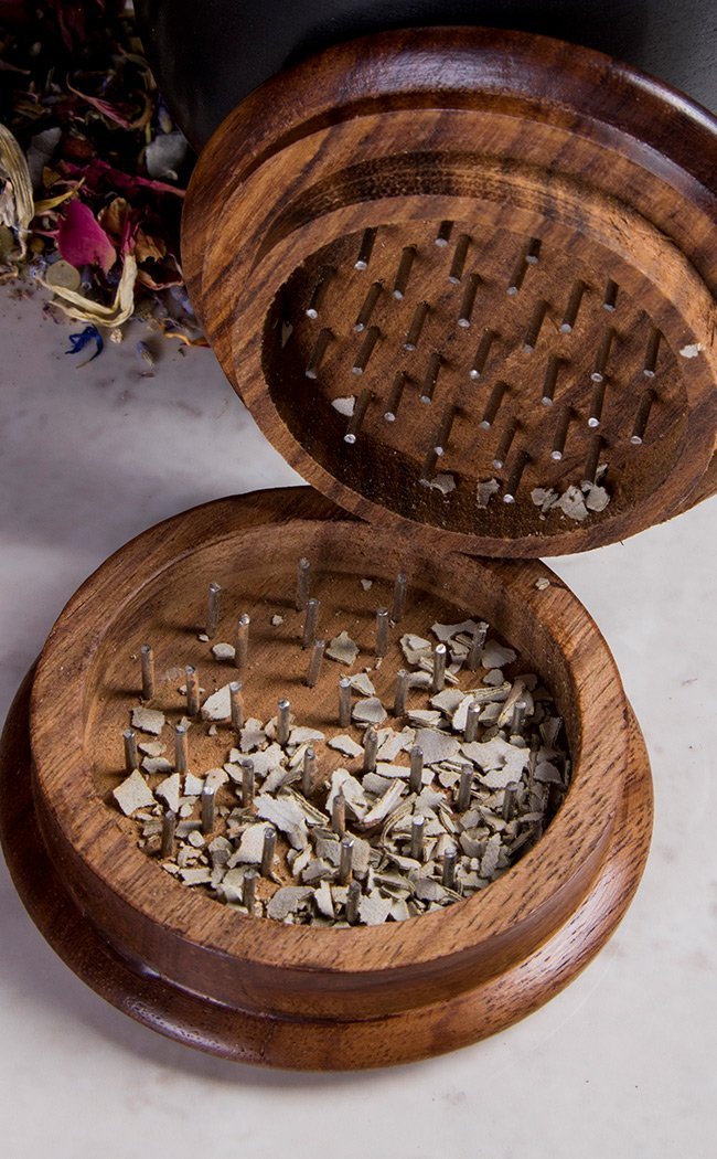 wooden tobacco grinder Round Herb Pentagram Wooden Herb Grinder