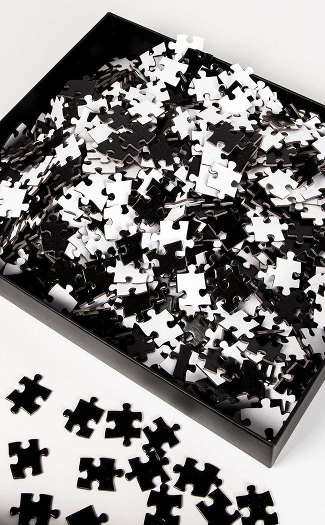 Monochrome 1000 Piece Puzzle-Gothic Gifts-Tragic Beautiful