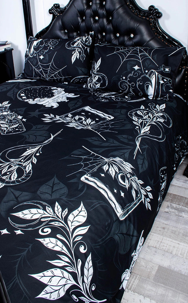Wild Witch Quilt Cover Set & Pillowcases-The Haunted Mansion-Tragic Beautiful